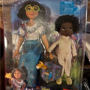 Mirabel and Antonio doll set